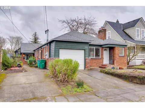 5922 NE 11th Ave, Portland, OR 97211