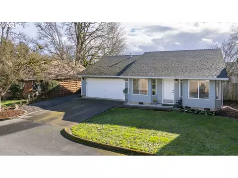 928 SEdwards Dr, Dundee, OR 97115
