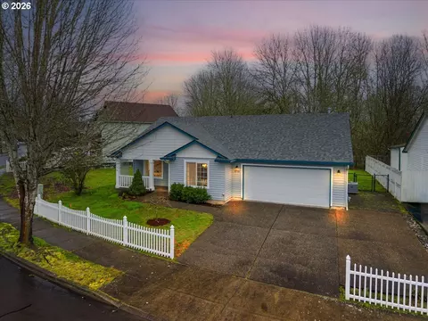 2705 NW 6th St, Battle Ground, WA 98604