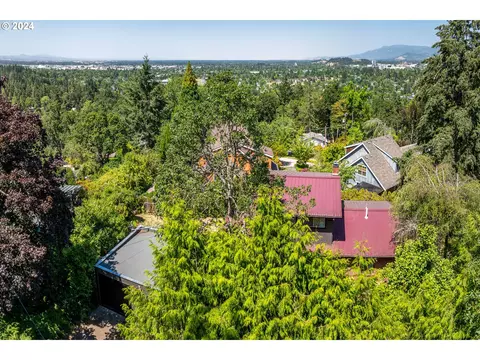 View/Area - 1151 Lorane Hwy, Eugene, OR 97405 photo 2 of 3