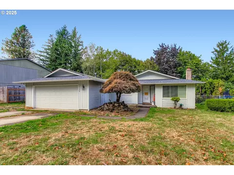 1129 SE 26th St, Troutdale, OR 97060