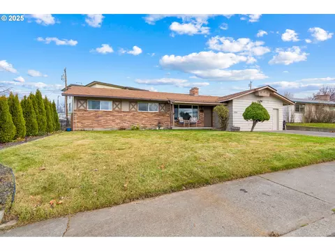 1004 SW 33rd St, Pendleton, OR 97801