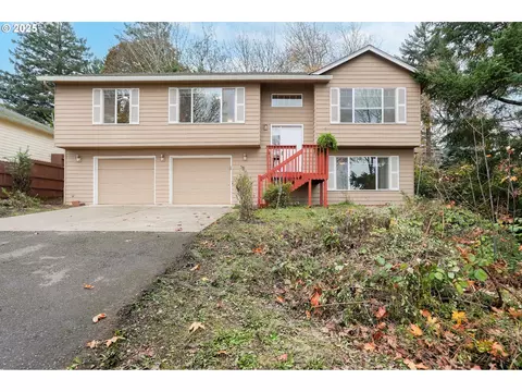 3047 Wallace Rd NW, Salem, OR 97304
