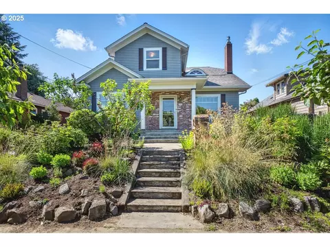 1902 N Terry St, Portland, OR 97217