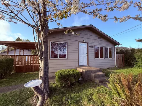 3450 Vine Ave, Coos Bay, OR 97420