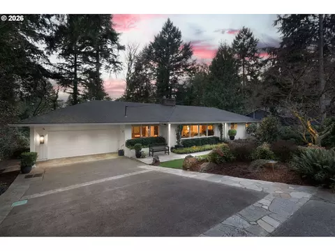722 SW Westwood Dr, Portland, OR 97239