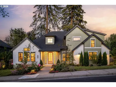 17132 Lowenberg Ter, Lake Oswego, OR 97034