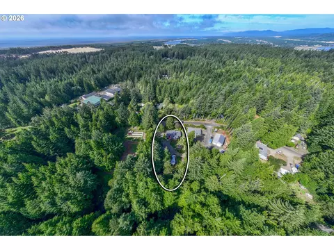 View/Area - 5004 N Loftus Rd, Florence, OR 97439 photo 3 of 3