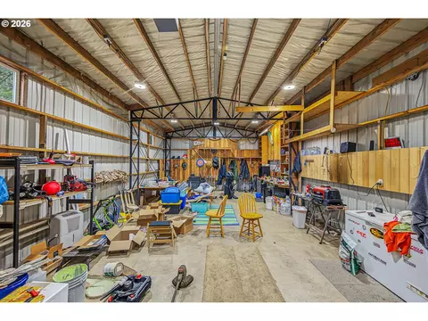 Other - 5004 N Loftus Rd, Florence, OR 97439 photo 11 of 17