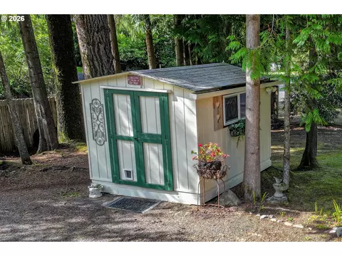 Other - 5004 N Loftus Rd, Florence, OR 97439 photo 16 of 17