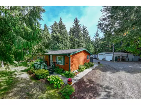 Exterior - 5004 N Loftus Rd, Florence, OR 97439 photo 1 of 11