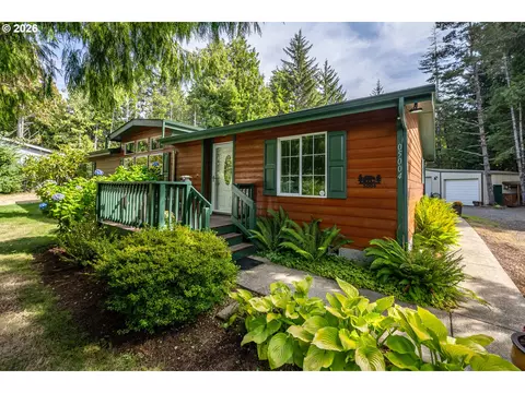 Other - 5004 N Loftus Rd, Florence, OR 97439 photo 4 of 17
