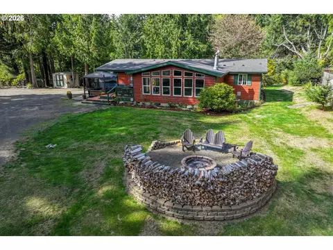 Exterior - 5004 N Loftus Rd, Florence, OR 97439 photo 10 of 11