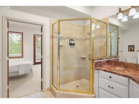 Bath - 3965 Spring Blvd, Eugene, OR 97405 photo 4 of 5