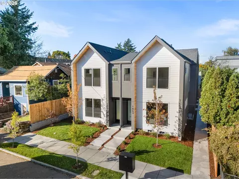 1865 SE Tacoma St #3, Portland, OR 97202