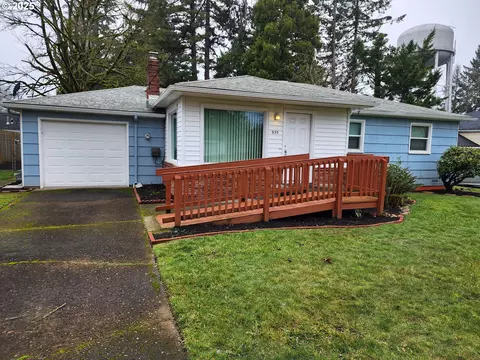 935 NE 117th Ave, Portland, OR 97220