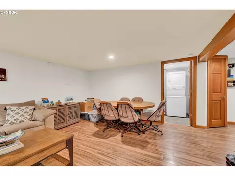 Other - 850 E Beacon Dr, Eugene, OR 97404 photo 5 of 10