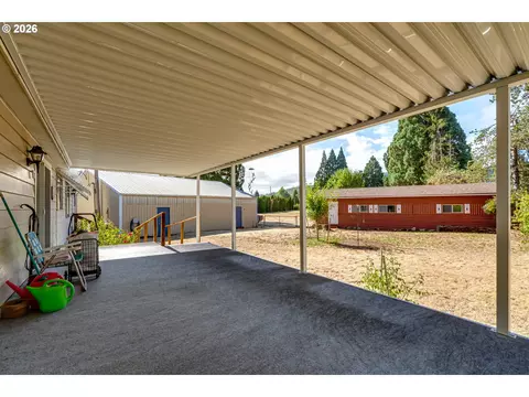 Exterior - 34714 Highway 58, Eugene, OR 97405 photo 3 of 4