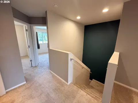 Entry Way - 2123 SE 19th St, Gresham, OR 97080 photo 4 of 5