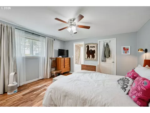 Bedroom - 4007 Brae Burn Dr, Eugene, OR 97405 photo 1 of 5