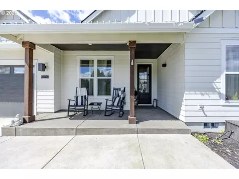 Exterior - 1068 Kintzley Ave, Springfield, OR 97478 photo 2 of 5