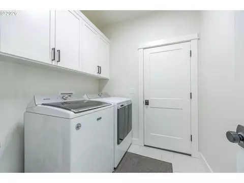 Other - 1068 Kintzley Ave, Springfield, OR 97478 photo 4 of 4