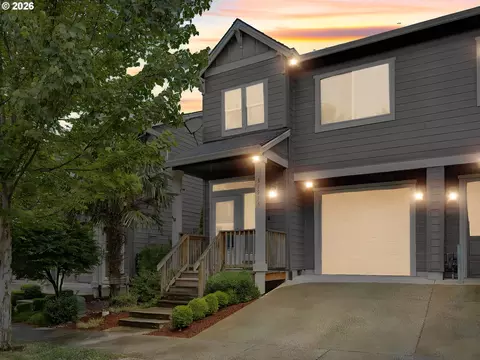 Exterior - 37935 Killarney St, Sandy, OR 97055 photo 6 of 11