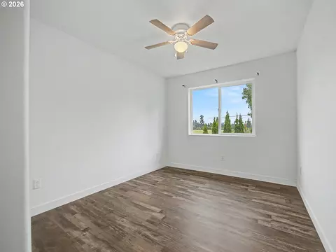 Bedroom - 37935 Killarney St, Sandy, OR 97055 photo 5 of 5