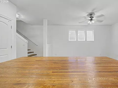 Living - 37935 Killarney St, Sandy, OR 97055 photo 5 of 5