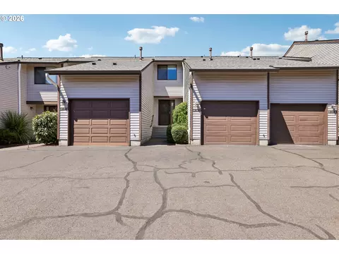 12031 SE 104th Ct, Happy Valley, OR 97086