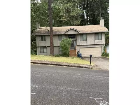 190 Coachman Dr, Eugene, OR 97405 photo 3