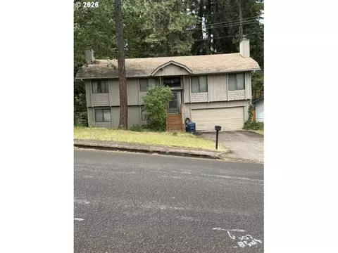 190 Coachman Dr, Eugene, OR 97405 photo 4