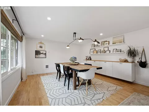 Dining - 2240 Valhalla St, Eugene, OR 97401 photo 1 of 4