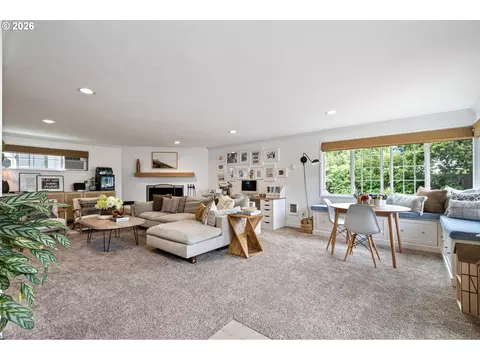 Living - 2240 Valhalla St, Eugene, OR 97401 photo 1 of 2