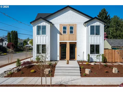 5807 NEverett St #2, Portland, OR 97213