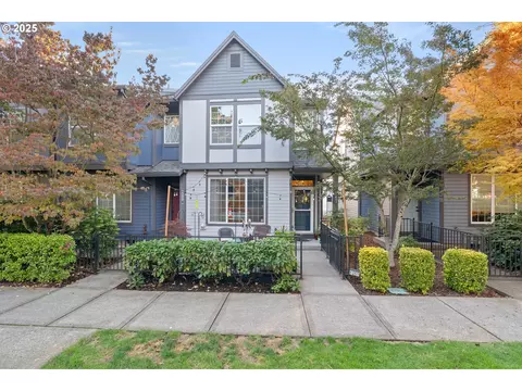 1251 SE Bianca St, Hillsboro, OR 97123