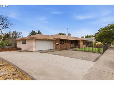 Other - 601 E 12th St, The Dalles, OR 97058 photo 2 of 9