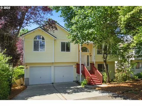 4736 SE Rex Dr, Portland, OR 97206