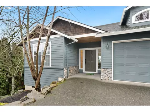 16117 SE Goosehollow Dr, Damascus, OR 97089