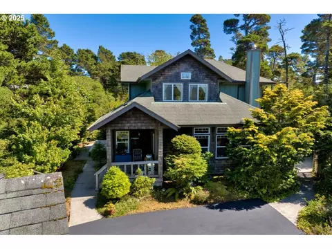 88007 Windleaf Way, Florence, OR 97439