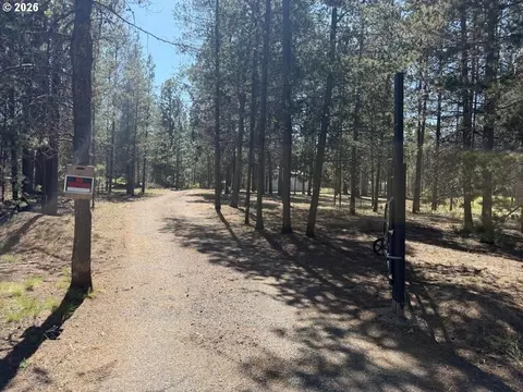51377 Mitchell Rd, La Pine, OR 97739