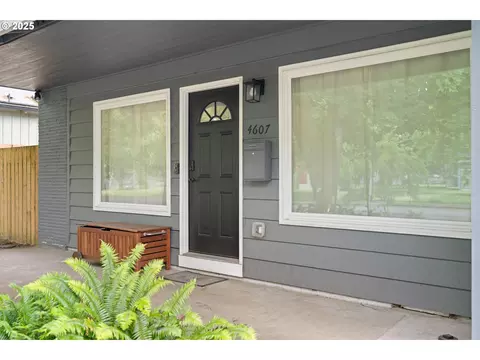 4607 SE 88th Ave, Portland, OR 97266