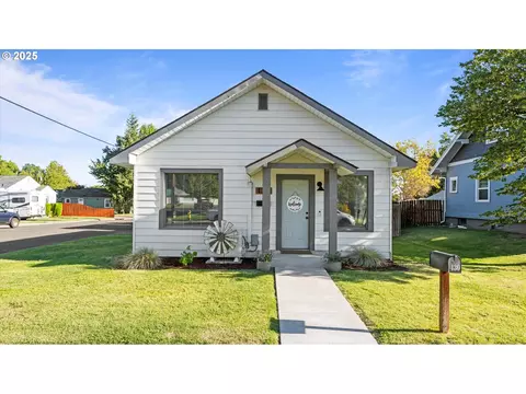 130 Orchard Ave, Milton Freewater, OR 97862