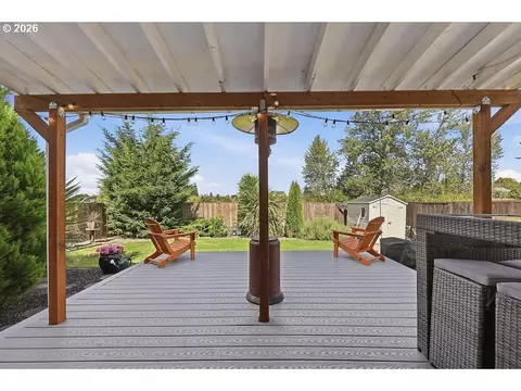 Exterior - 5471 Gould Ave, Eugene, OR 97402 photo 4 of 11