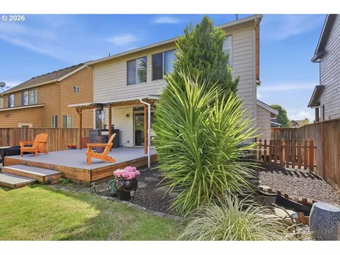 Exterior - 5471 Gould Ave, Eugene, OR 97402 photo 10 of 11