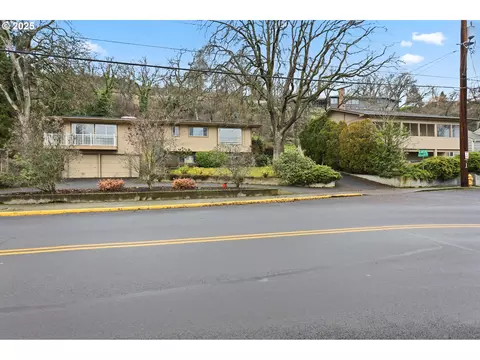 1610 Kelly Ave, The Dalles, OR 97058