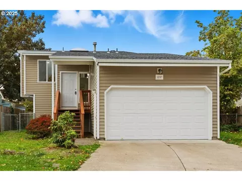 1297 SW 209th Ave, Beaverton, OR 97003