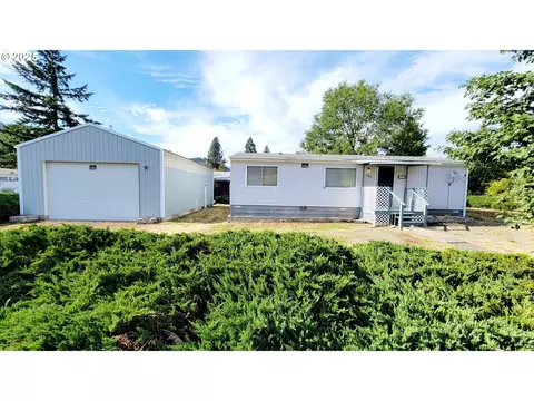 124 Mona St, Myrtle Creek, OR 97457