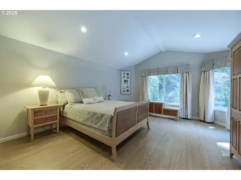 Bedroom - 3377 Onyx Pl, Eugene, OR 97405 photo 1 of 5