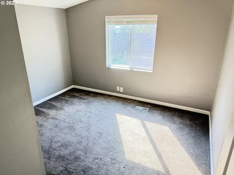 1949 SE Palmquist Rd #51, Gresham, OR 97080 photo 11